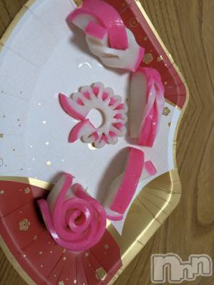 上越デリヘル らぶ妻　～新潟の人妻が集う店～(ラブツマ) 立花なお★小柄M女(49)の1月6日写メブログ「かまぼこ飾り切りしてみました✌️」