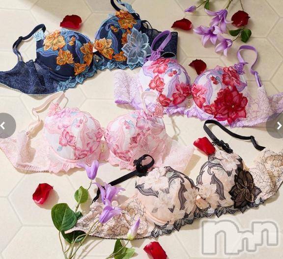 長野デリヘル恋のリフレイン(コイノリフレイン)はるか(39)の2026年3月8日写メブログ「Salute新作💖💖💖」