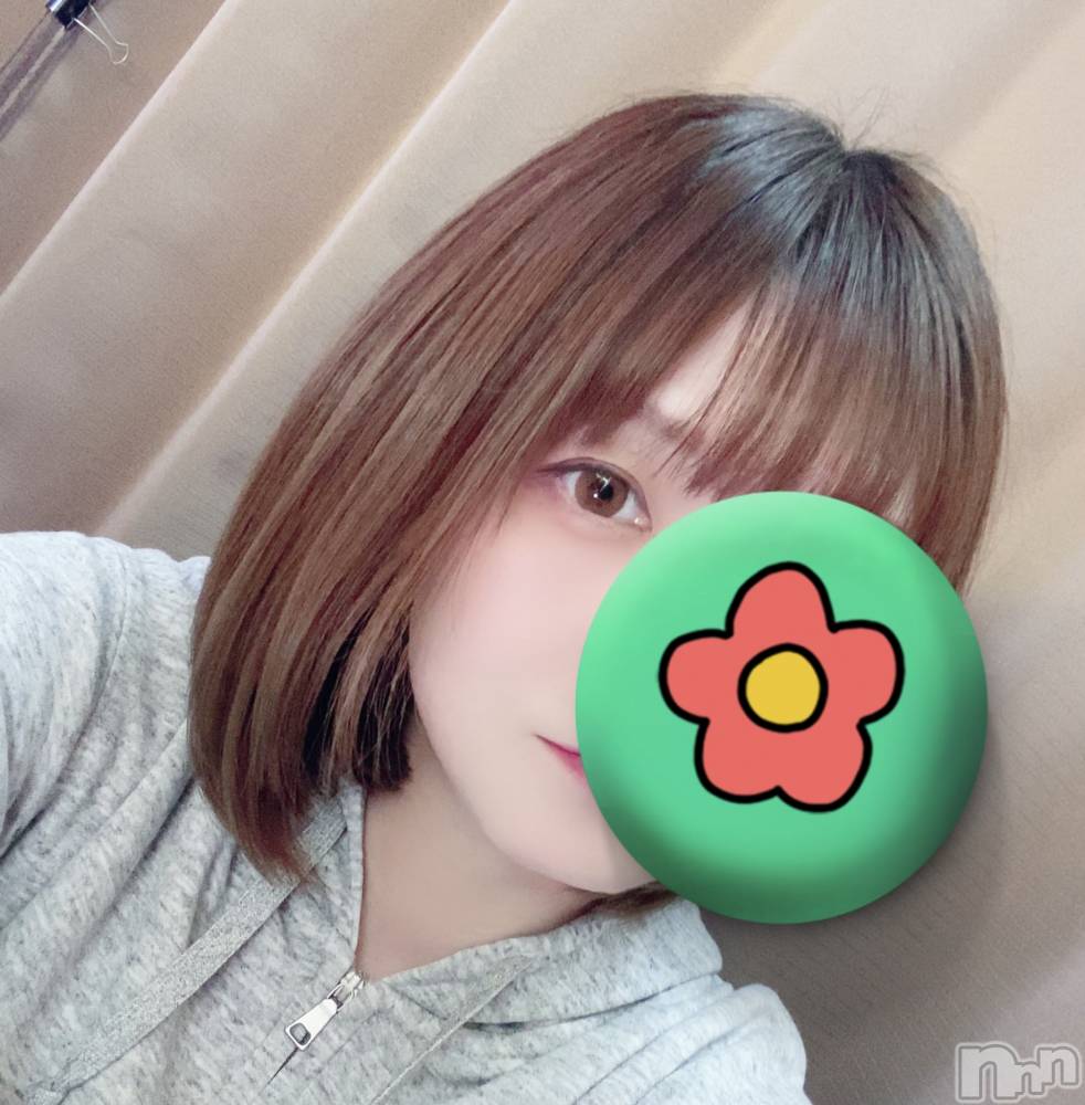 新潟人妻デリヘル人妻不倫処　桃屋　新潟店(ヒトヅマフリンドコロモモヤ) りえ奉仕系素人妻(30)の4月30日写メブログ「こんにちは😆」