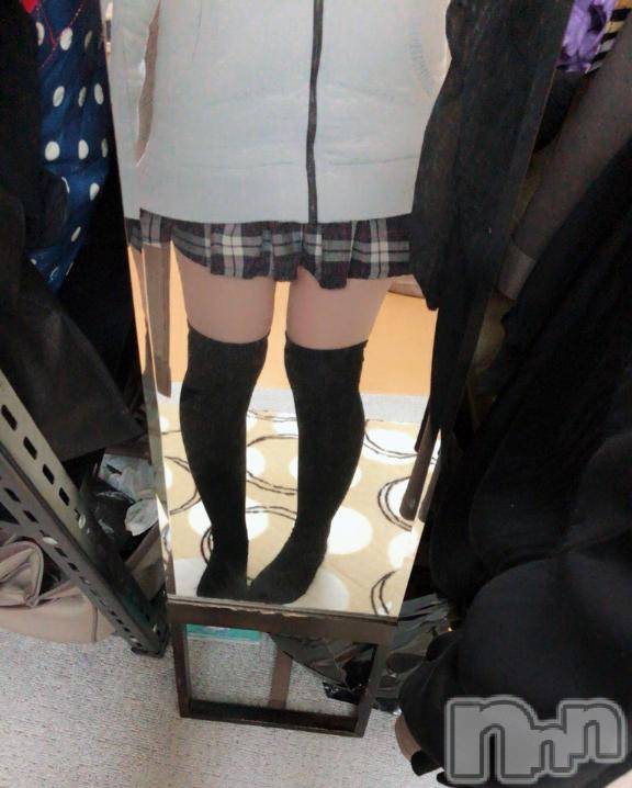 新潟デリヘル人妻不倫処　桃屋　新潟店(ヒトヅマフリンドコロモモヤ) りえ奉仕系素人妻(30)の10月8日写メブログ「0時」