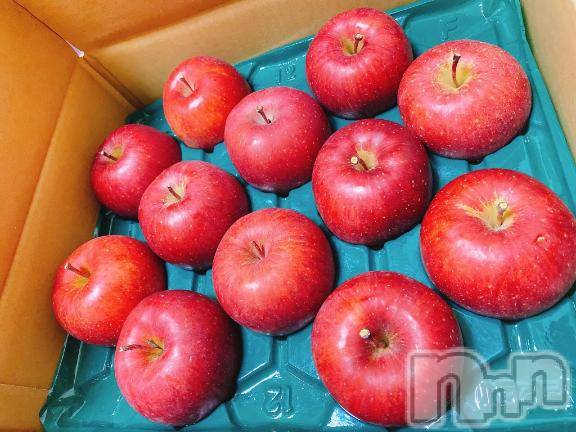 新潟デリヘル人妻不倫処　桃屋　新潟店(ヒトヅマフリンドコロモモヤ)りえ奉仕系素人妻(30)の2025年11月24日写メブログ「びっくり」