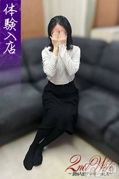 新潟デリヘル(セカンドワイフ)の2026年3月17日お店速報「◆新人・人気奥様と即尺・電マ・バイブ等無料ＯＰ付70分11000円～◆」