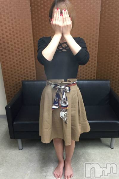 新潟人妻デリヘル(セカンドワイフ)の2019年10月4日お店速報「◇お昼から欲求不満な人妻と...昼割開催中！指名料無料+無料ＯＰ付き◇」