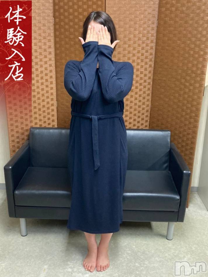 新潟人妻デリヘル(セカンドワイフ)の2020年8月19日お店速報「◇お昼から欲求不満な人妻と...昼割開催中！指名料無料+無料ＯＰ付き◇」