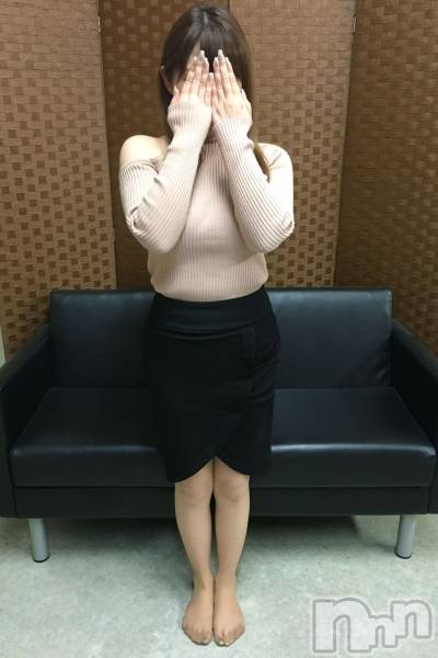新潟人妻デリヘル(セカンドワイフ)の2023年10月10日お店速報「◇お昼から欲求不満な人妻と...昼割開催中！指名料無料+無料ＯＰ付き◇」