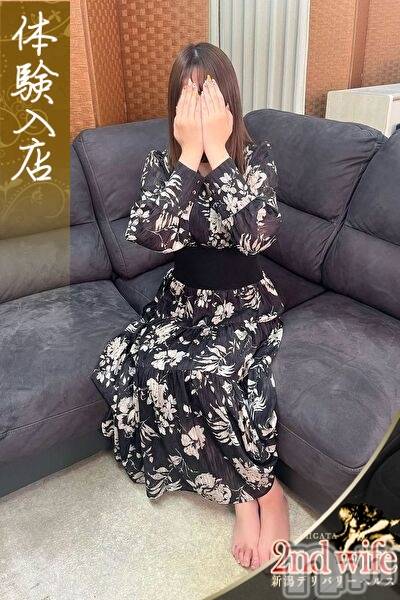 新潟人妻デリヘル(セカンドワイフ)の2023年10月29日お店速報「◆新人・人気奥様と即尺・電マ・バイブ等無料ＯＰ付70分11000円～◆」