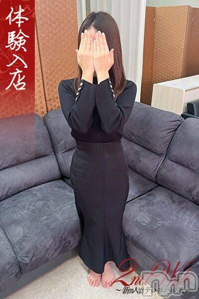 新潟人妻デリヘル(セカンドワイフ)の2025年4月6日お店速報「◆新人・人気奥様と即尺・電マ・バイブ等無料ＯＰ付70分11000円～◆」