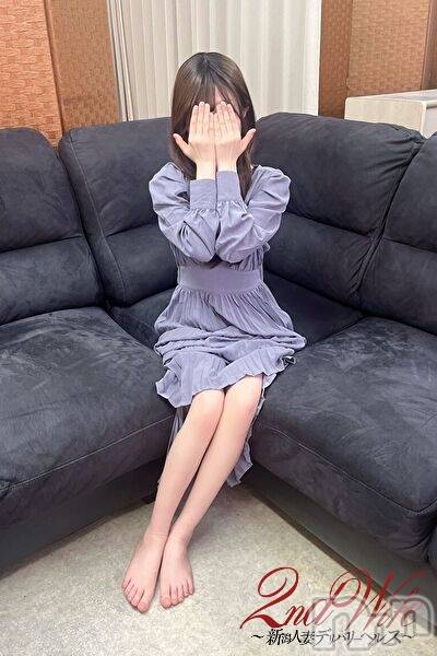 新潟人妻デリヘル(セカンドワイフ)の2025年9月8日お店速報「◇お昼から欲求不満な人妻と...昼割開催中！指名料無料+無料ＯＰ付き◇」