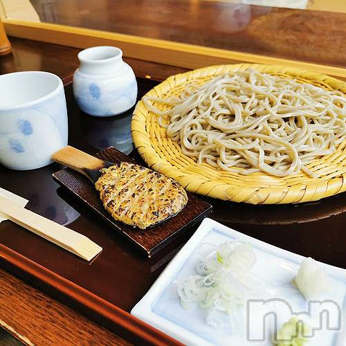 松本発SM(コインダムール)の2022年8月23日お店速報「今日はお休み。蕎麦の名店『安曇野翁』へGO！」