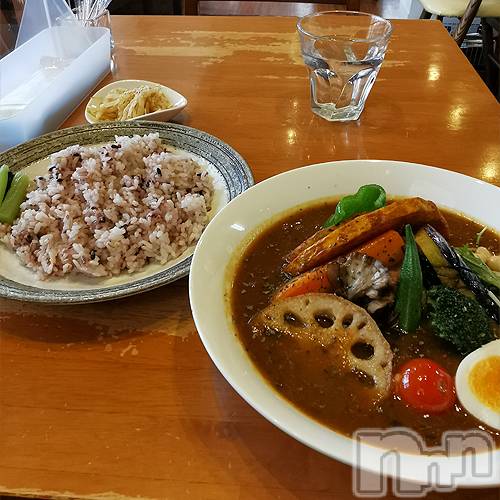 松本発デリヘル(ポッチャリオネエサンセンモンポチャジョシ)の2022年12月2日お店速報「今日はお休み。安曇野のスープカレー『ハンジロー』へGO！」