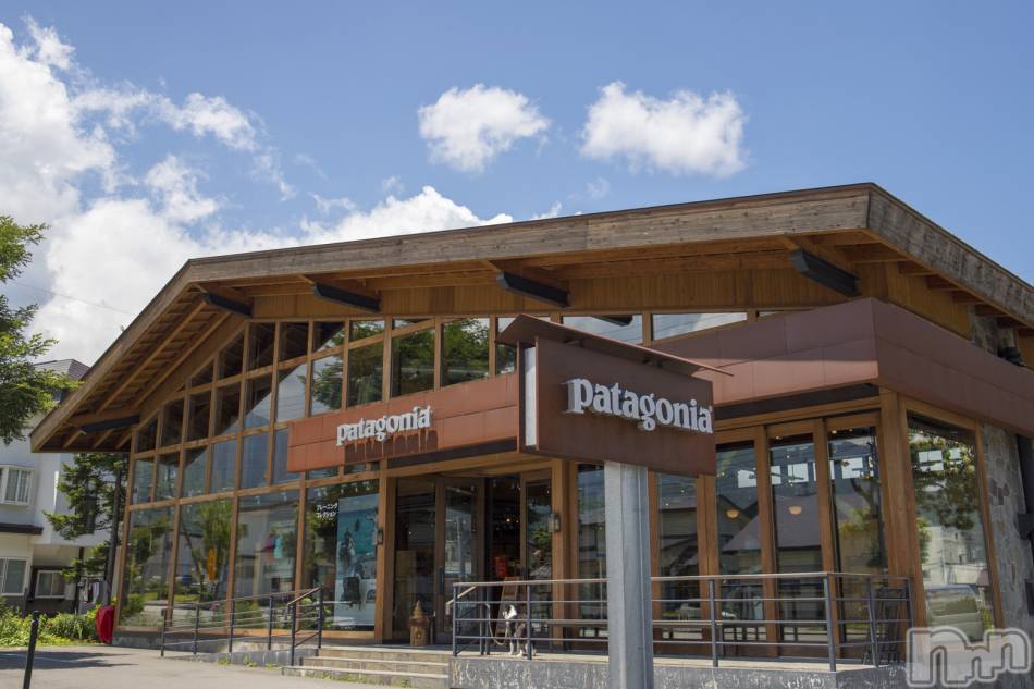 松本発デリヘル(ポッチャリオネエサンセンモンポチャジョシ)の2022年12月4日お店速報「今日はお休み。『パタゴニア白馬店』へGO！」