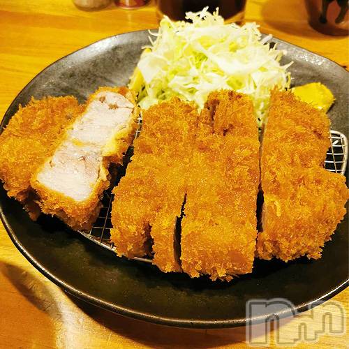 松本発ぽっちゃり(ポッチャリオネエサンセンモンポチャジョシ)の2023年3月17日お店速報「今日はお休み。松本のとんかつ『丸蔵』へＧＯ！」