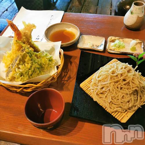 松本発ぽっちゃり(ポッチャリオネエサンセンモンポチャジョシ)の2023年7月3日お店速報「今日はお休み。安曇野の蕎麦『あさかわ』へＧＯ！」