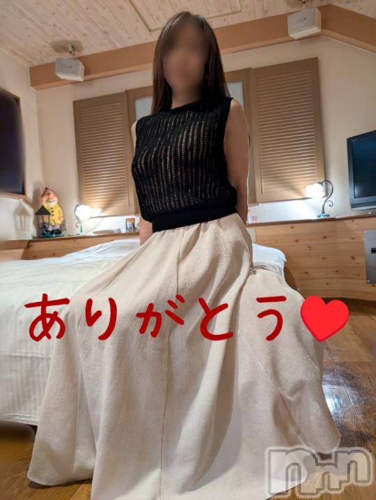 長岡人妻デリヘルBIANCA～主人の知らない私～長岡店(ビアンカナガオカテン) 川上　ひろこ(48)の10月12日写メブログ「感謝です🌷✨m(_ _)m♥」