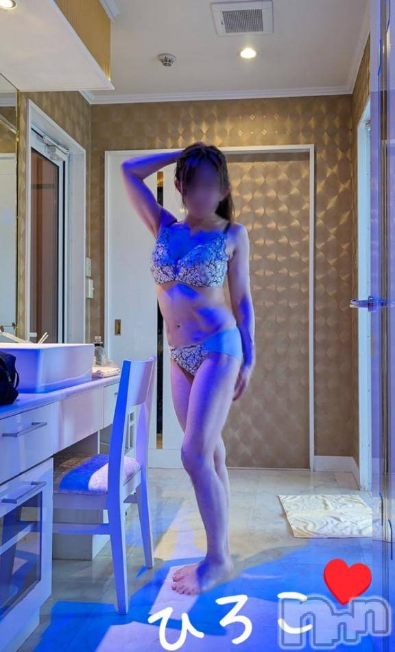 長岡人妻デリヘルBIANCA～主人の知らない私～長岡店(ビアンカナガオカテン)川上　ひろこ(48)の2025年6月4日写メブログ「幸せよ～☺️💞」