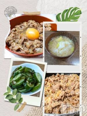 長岡デリヘル BIANCA～主人の知らない私～長岡店(ビアンカナガオカテン) 川上　ひろこ(48)の10月4日写メブログ「牛丼🐂🥢(^o^)💞」