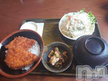 新潟デリヘル奥様特急 新潟店(オクサマトッキュウニイガタテン)せいな(37)の2022年4月28日写メブログ「お休み中?」