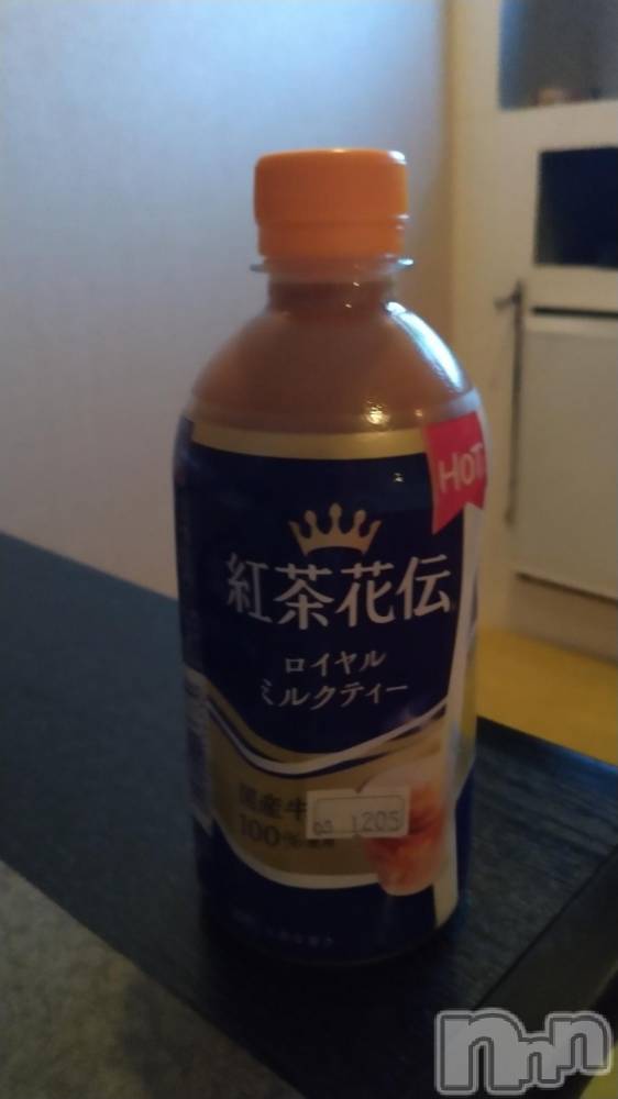 新潟デリヘル奥様特急 新潟店(オクサマトッキュウニイガタテン) らら(38)の11月25日写メブログ「レッドのI様😀」