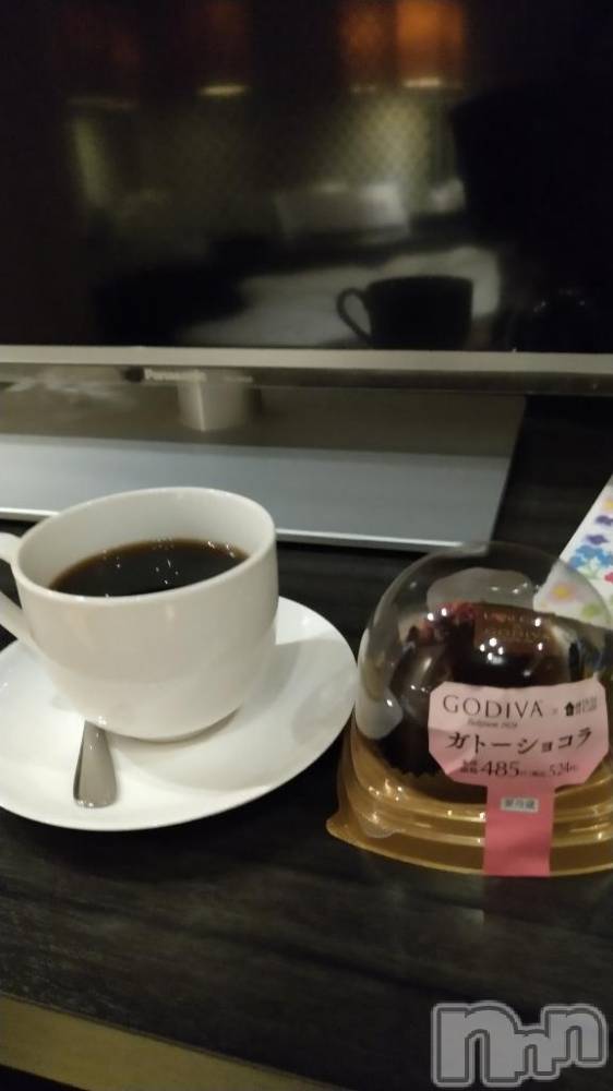 新潟デリヘル奥様特急 新潟店(オクサマトッキュウニイガタテン) らら(38)の2月5日写メブログ「月とウサギK様😀」