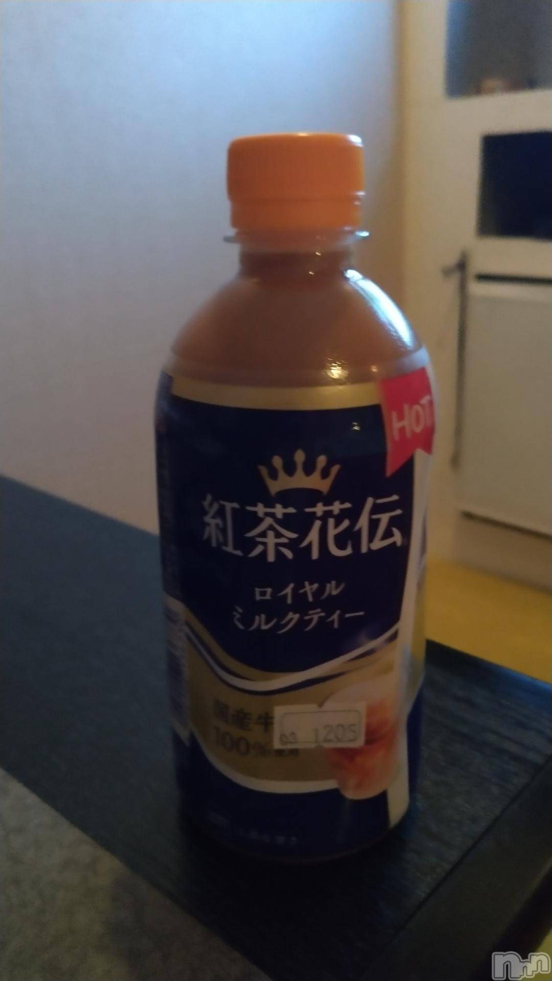 新潟デリヘル奥様特急 新潟店(オクサマトッキュウニイガタテン)らら(38)の2024年11月25日写メブログ「レッドのI様😀」