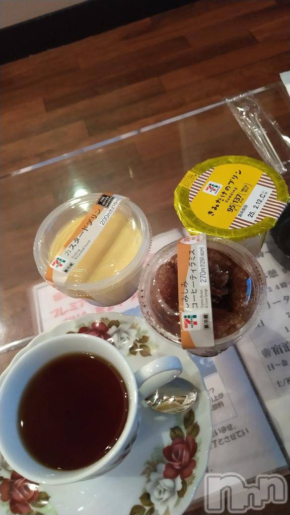 新潟デリヘル奥様特急 新潟店(オクサマトッキュウニイガタテン)らら(38)の2025年2月11日写メブログ「エンペラーのK様😀」