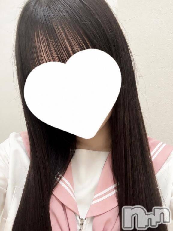 新潟デリヘル(スリーピーガール)の2026年8月23日お店速報「★出勤３日目【体験みく©】★未経験！激かわ！黒髪！性眼の白龍を召喚せよ♡」