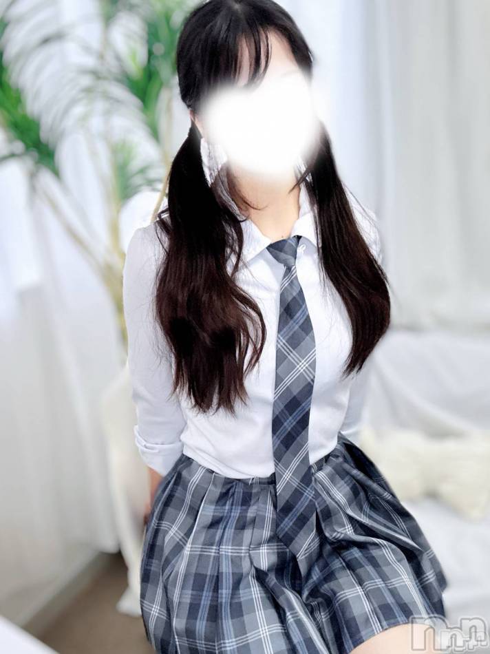 新潟デリヘル(スリーピーガール)の2026年10月14日お店速報「★もぎたてフレッシュな若い女の子たちと♡★甘くトロける秋の恋人体験を☆彡」