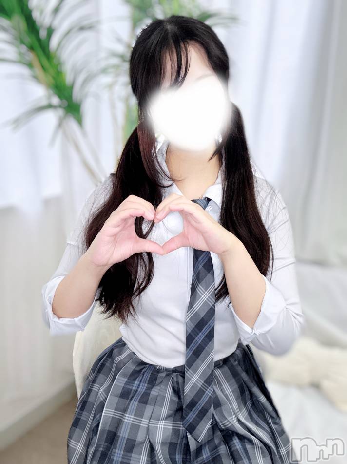 新潟デリヘル(スリーピーガール)の2026年10月16日お店速報「★もぎたてフレッシュな若い女の子たちと♡★甘くトロける秋の恋人体験を☆彡」