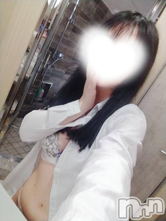 新潟デリヘル(スリーピーガール)の2026年10月19日お店速報「★もぎたてフレッシュな若い女の子たちと♡★甘くトロける秋の恋人体験を☆彡」