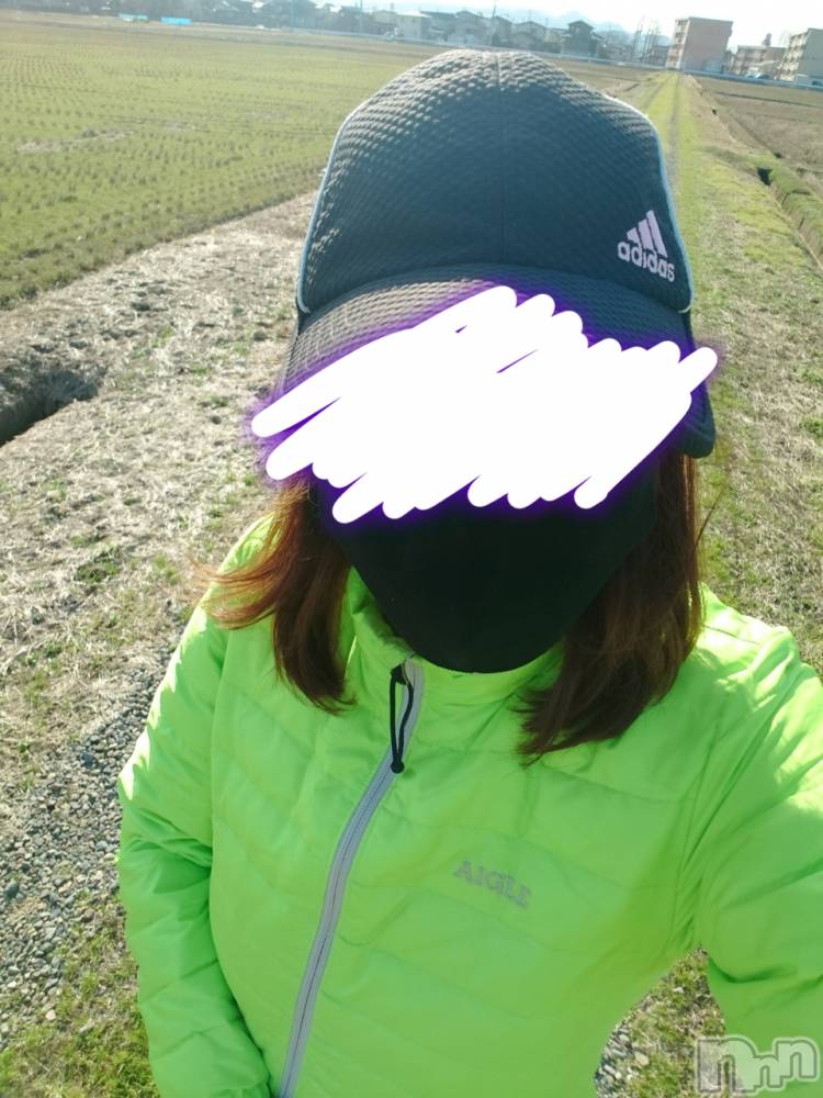 長岡人妻デリヘル人妻楼　長岡店(ヒトヅマロウ　ナガオカテン) なな(43)の3月15日写メブログ「発見したよ！」