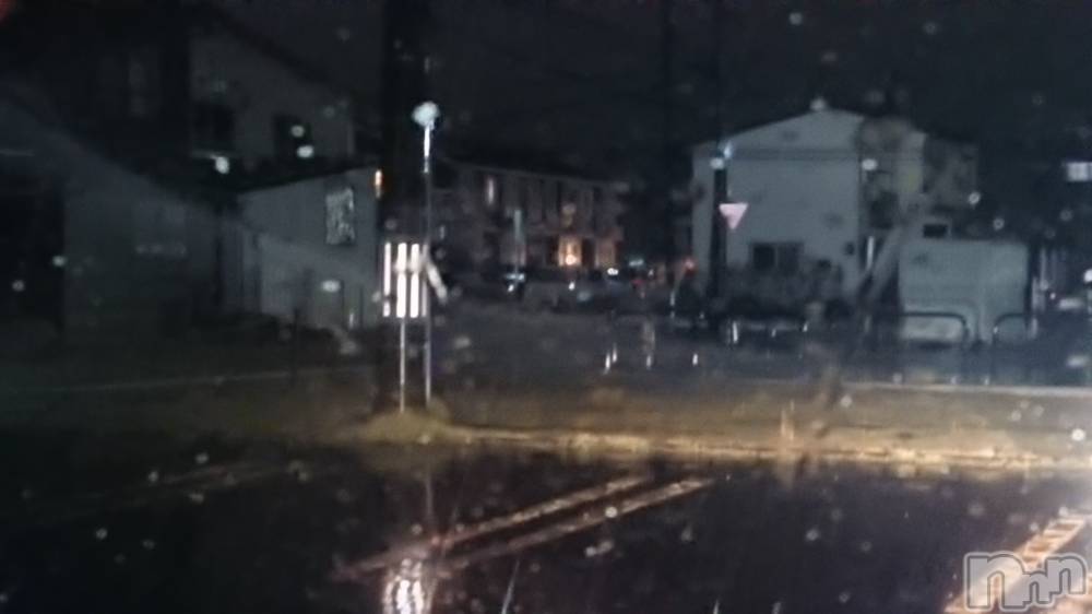 長岡デリヘル人妻楼　長岡店(ヒトヅマロウ　ナガオカテン) なな(43)の11月30日写メブログ「こっちも雪⛄」