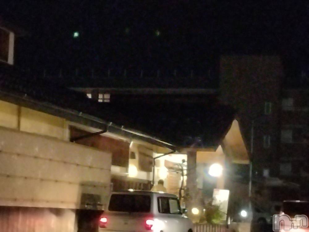 長岡デリヘル人妻楼　長岡店(ヒトヅマロウ　ナガオカテン) なな(43)の2月21日写メブログ「近所の」