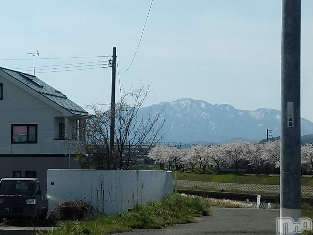 長岡人妻デリヘル人妻楼　長岡店(ヒトヅマロウ　ナガオカテン) なな(38)の4月13日写メブログ「柏崎で見かけました！」