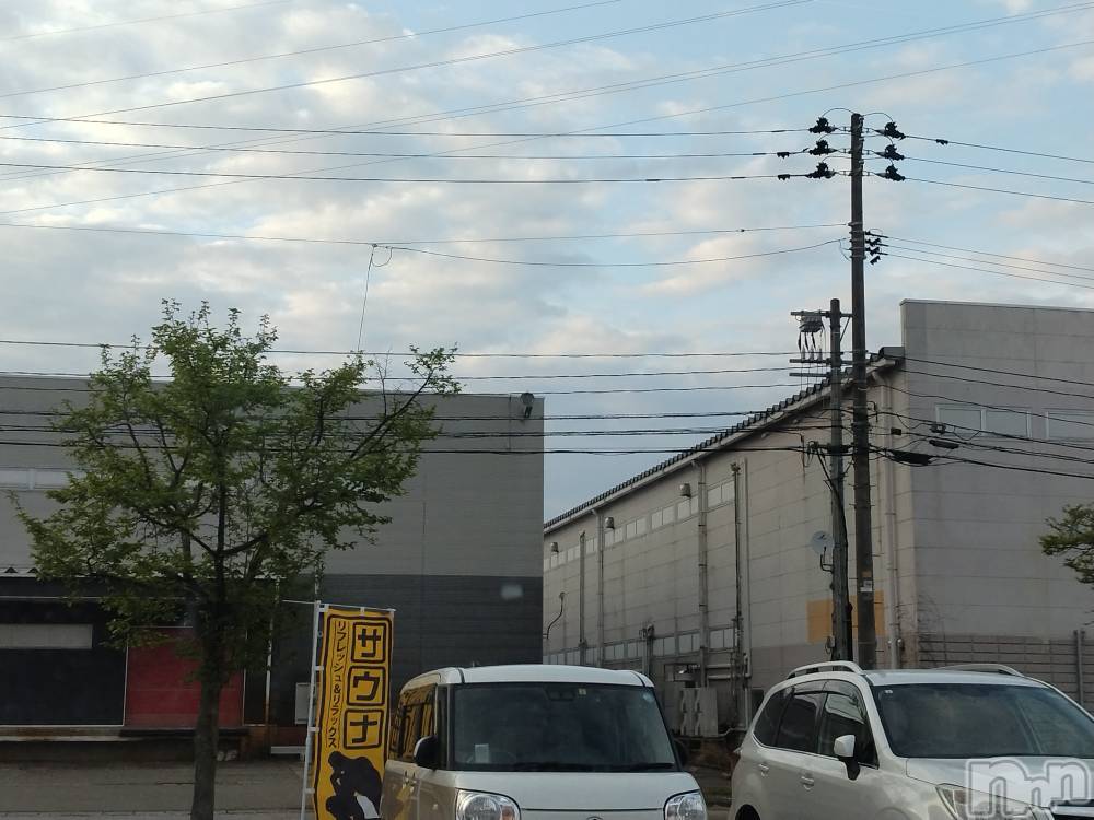 長岡人妻デリヘル人妻楼　長岡店(ヒトヅマロウ　ナガオカテン) なな(43)の4月23日写メブログ「さっき私は」