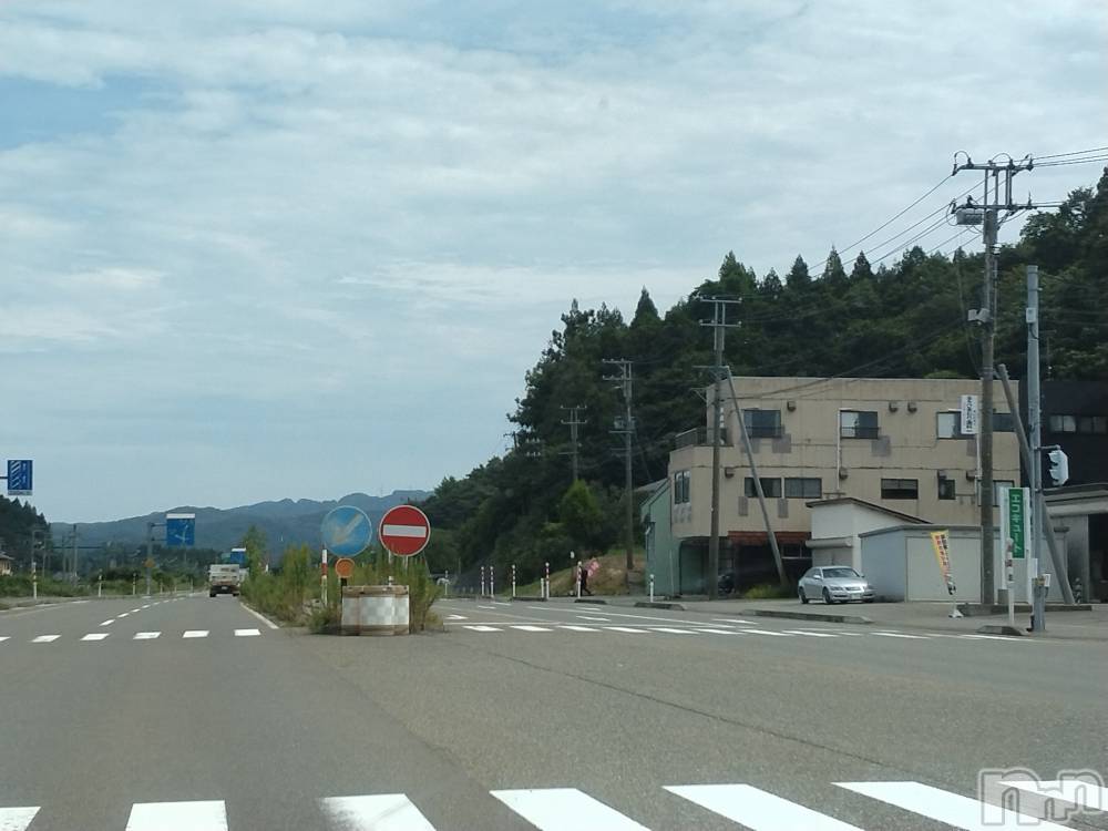 長岡人妻デリヘル人妻楼　長岡店(ヒトヅマロウ　ナガオカテン) なな(43)の8月22日写メブログ「西山町の道が」