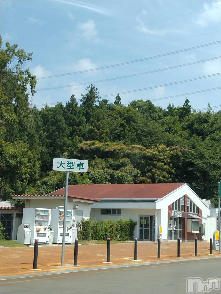 長岡人妻デリヘル人妻楼　長岡店(ヒトヅマロウ　ナガオカテン) なな(43)の7月13日写メブログ「刈羽パーキング」