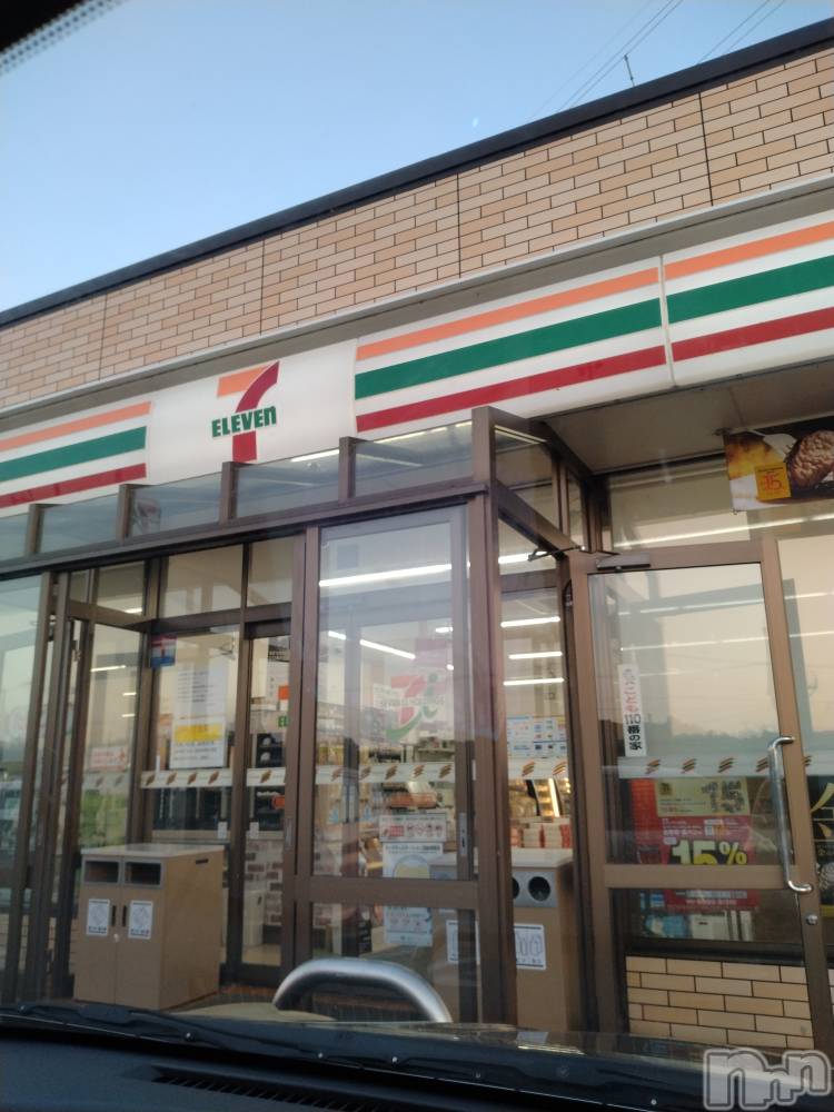 長岡デリヘル人妻楼　長岡店(ヒトヅマロウ　ナガオカテン) なな(43)の8月24日写メブログ「豊田橋セブン」