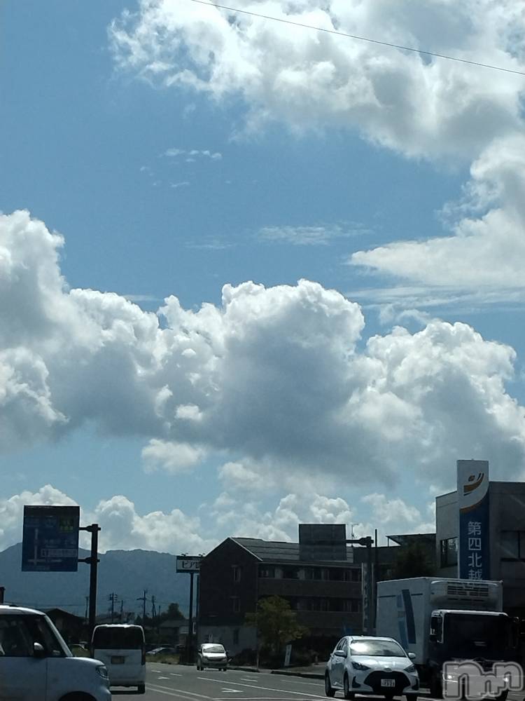 長岡デリヘル人妻楼　長岡店(ヒトヅマロウ　ナガオカテン) なな(43)の8月28日写メブログ「国道252」