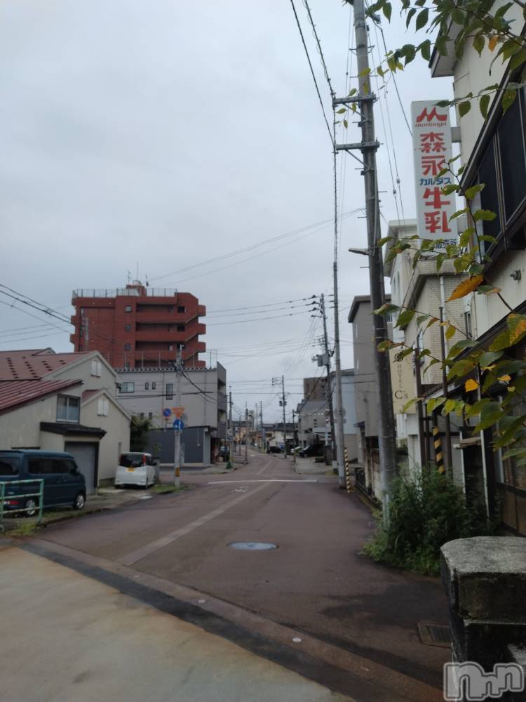 長岡デリヘル人妻楼　長岡店(ヒトヅマロウ　ナガオカテン) なな(43)の9月14日写メブログ「今日の長岡は」