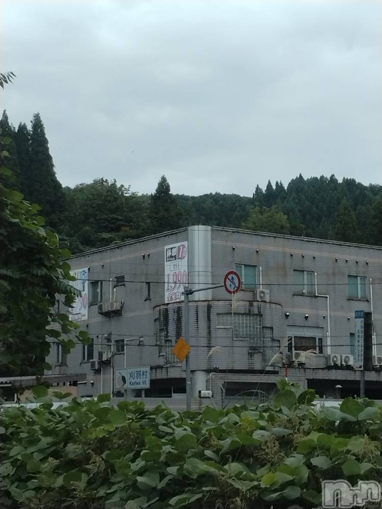 長岡デリヘル人妻楼　長岡店(ヒトヅマロウ　ナガオカテン) なな(43)の10月5日写メブログ「長岡手前のラブホ」