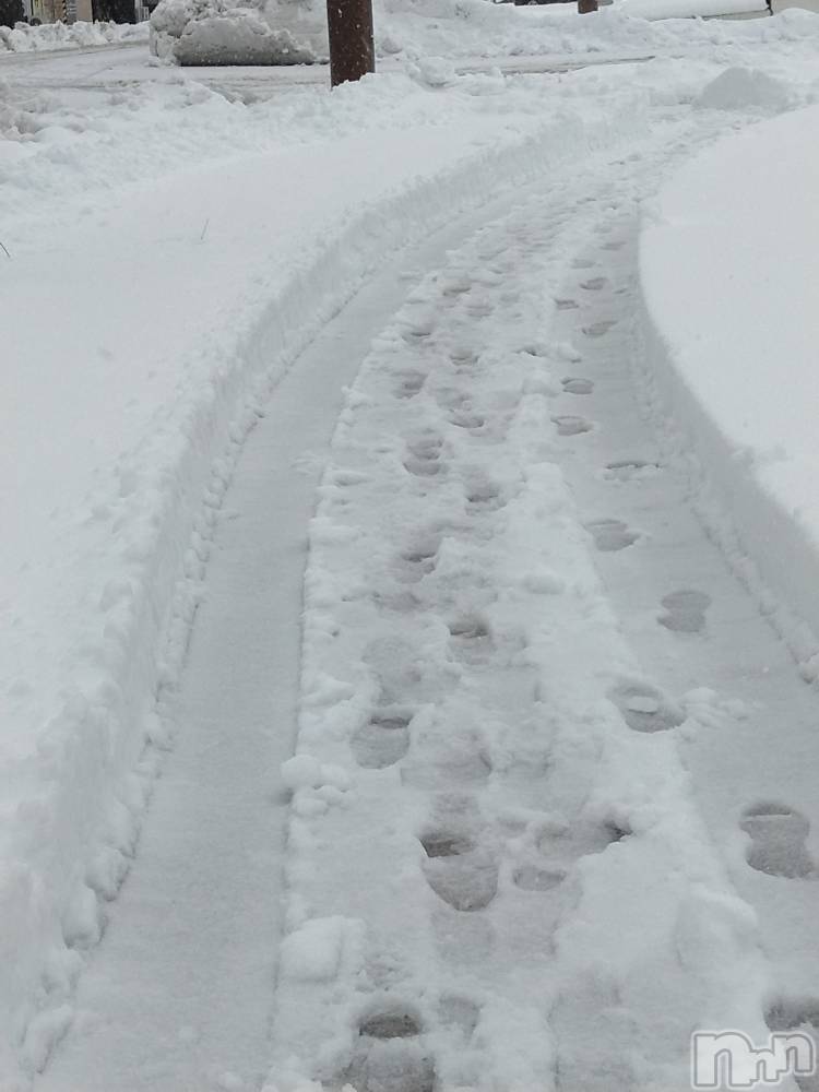 長岡デリヘル人妻楼　長岡店(ヒトヅマロウ　ナガオカテン) なな(43)の1月3日写メブログ「あしあと」