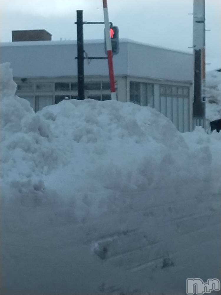 長岡デリヘル人妻楼　長岡店(ヒトヅマロウ　ナガオカテン) なな(43)の1月25日写メブログ「信号機の所か🚥」