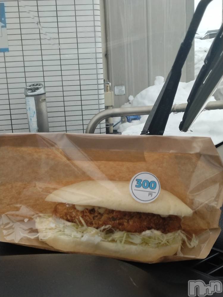 長岡デリヘル人妻楼　長岡店(ヒトヅマロウ　ナガオカテン) なな(43)の2月11日写メブログ「ラストの一つ」