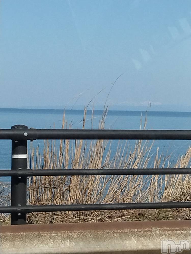 長岡デリヘル人妻楼　長岡店(ヒトヅマロウ　ナガオカテン) なな(43)の2月22日写メブログ「米山で沢山の方が」