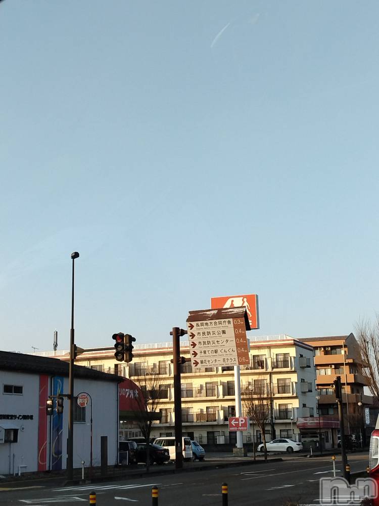 長岡デリヘル人妻楼　長岡店(ヒトヅマロウ　ナガオカテン) なな(43)の3月16日写メブログ「長岡は」