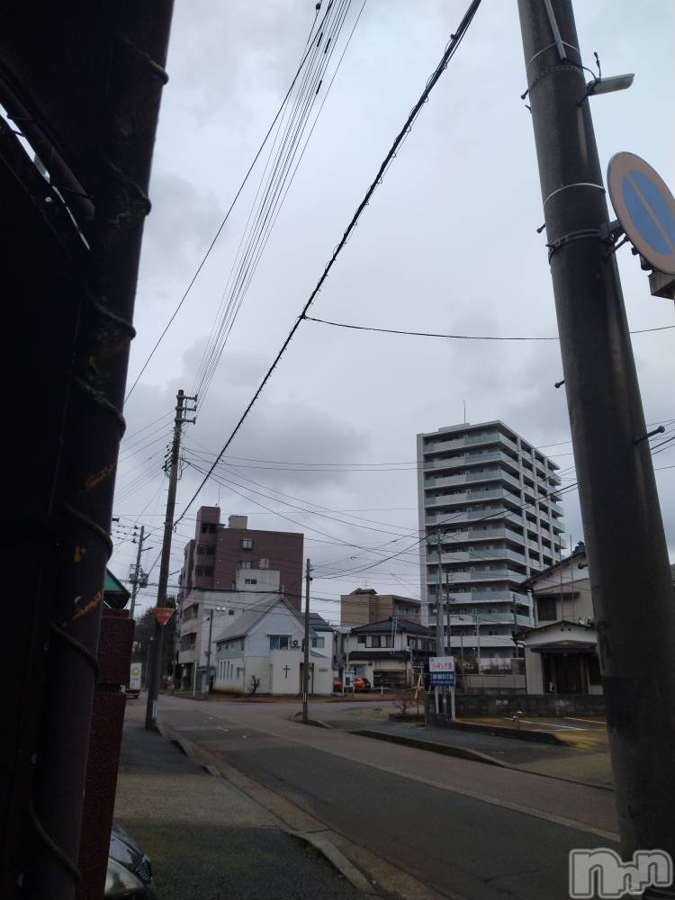 長岡デリヘル人妻楼　長岡店(ヒトヅマロウ　ナガオカテン) なな(43)の3月26日写メブログ「今日の長岡は」