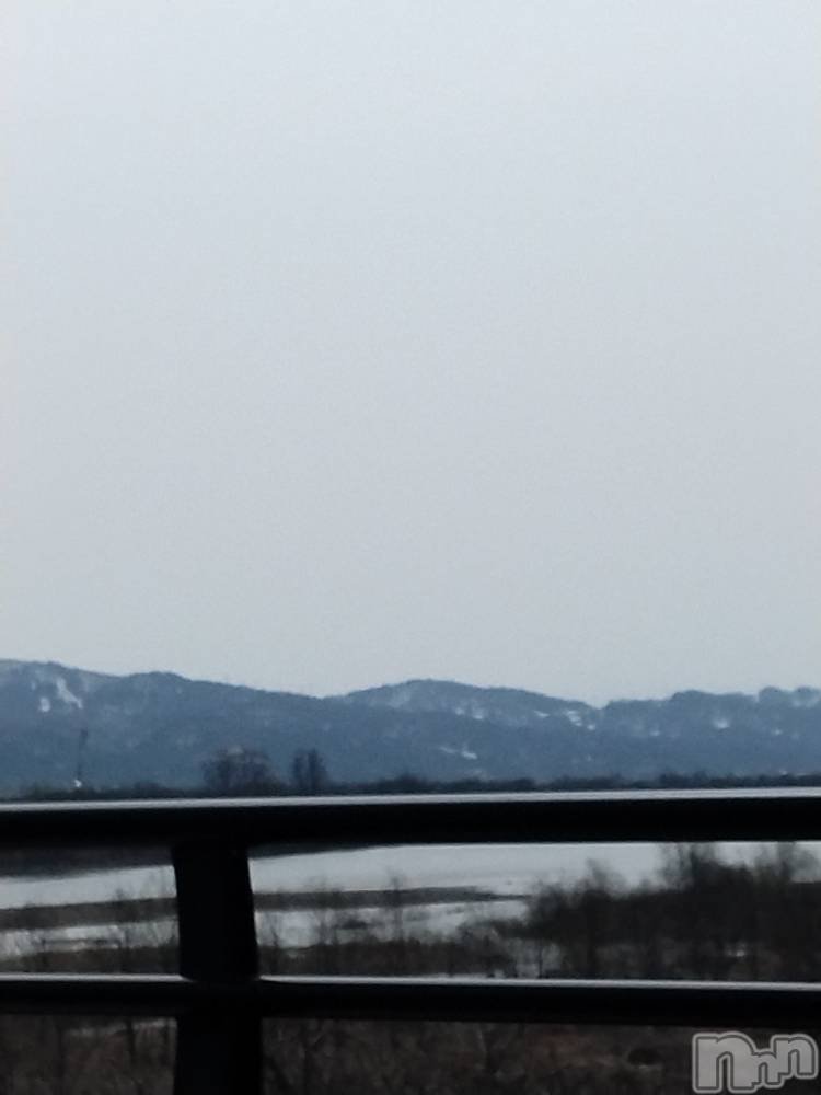 長岡デリヘル人妻楼　長岡店(ヒトヅマロウ　ナガオカテン) なな(43)の3月28日写メブログ「フェニックス橋の上」