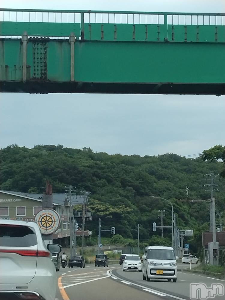 長岡デリヘル人妻楼　長岡店(ヒトヅマロウ　ナガオカテン) なな(43)の7月19日写メブログ「国道8号線の」
