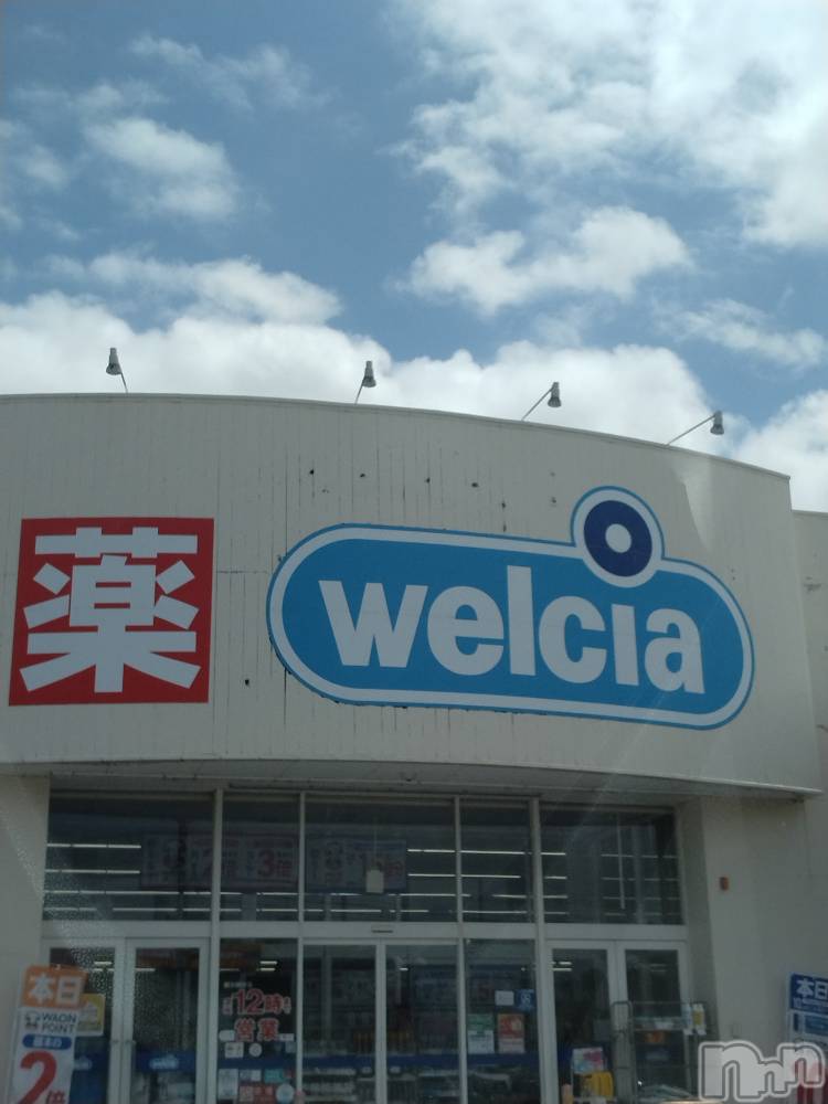 長岡デリヘル人妻楼　長岡店(ヒトヅマロウ　ナガオカテン) なな(43)の8月10日写メブログ「近所の」
