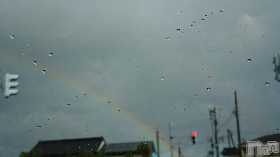 長岡デリヘル人妻楼　長岡店(ヒトヅマロウ　ナガオカテン) なな(43)の11月1日写メブログ「ニジ」